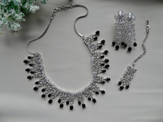 Silver Necklace Set